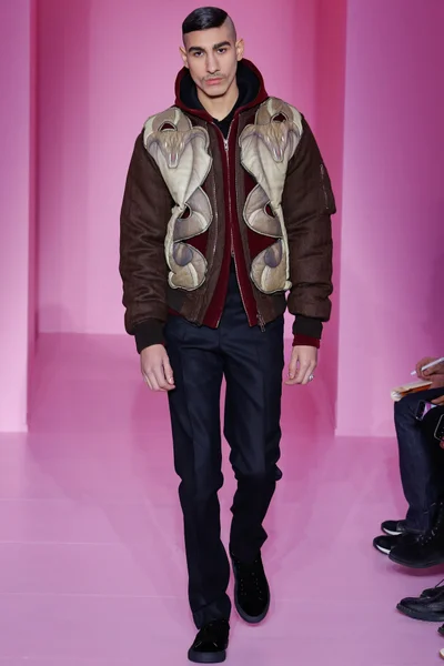 Look 35